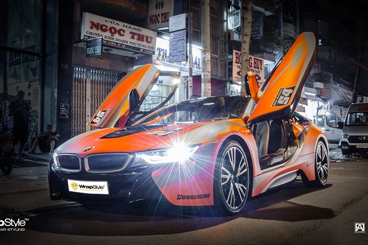 Sieu xe BMW i8 tien ty, bien khung &quot;doi mau&quot; tai Soc Trang-Hinh-3